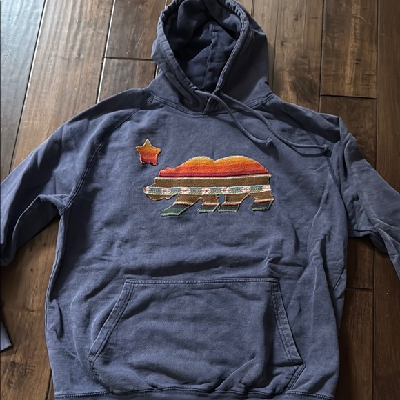 ADKTD Lifestyle Bear Hoodie - Picture 3 of 7